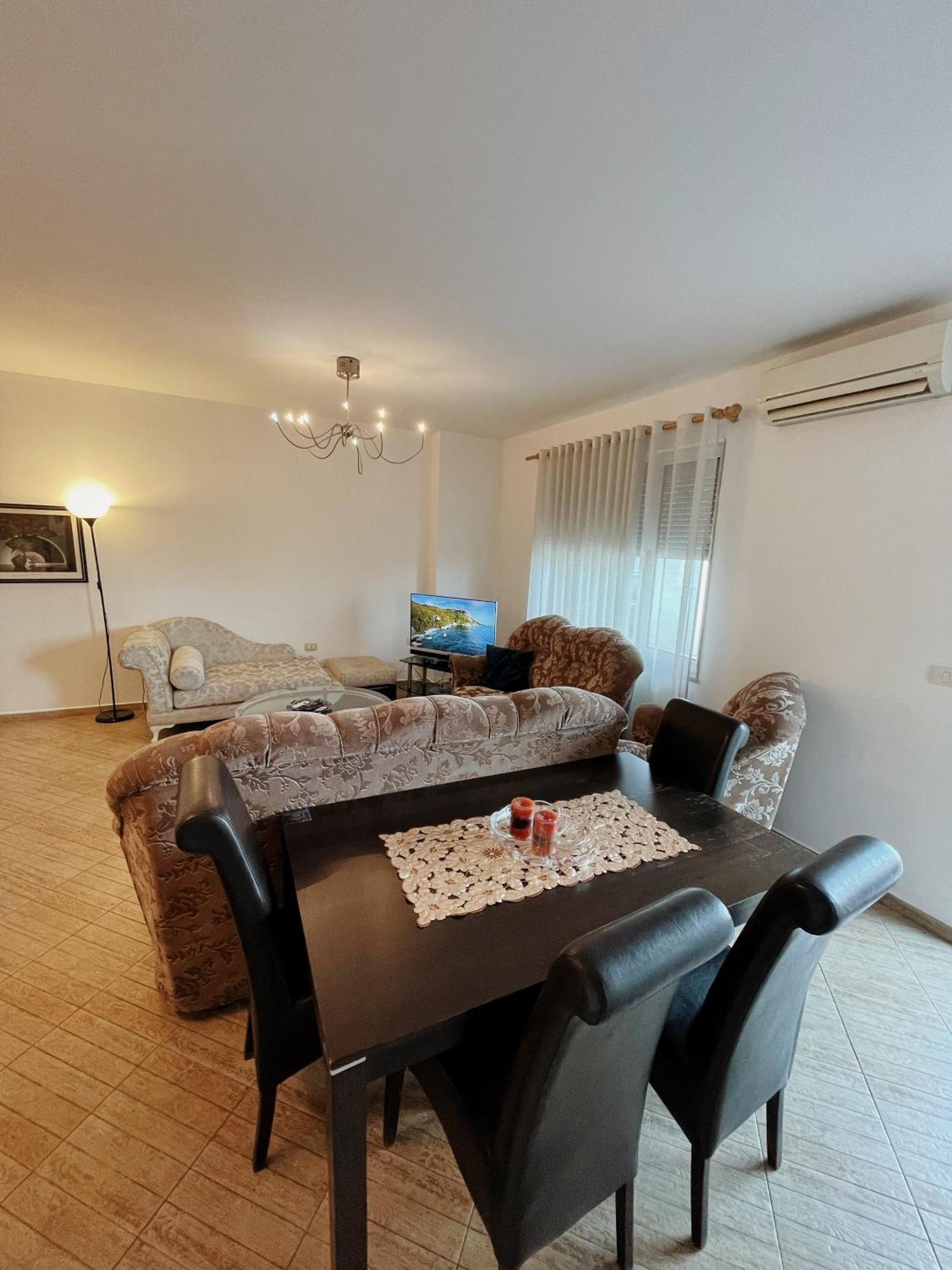 Lovely Apartment Tiranë Ngoại thất bức ảnh